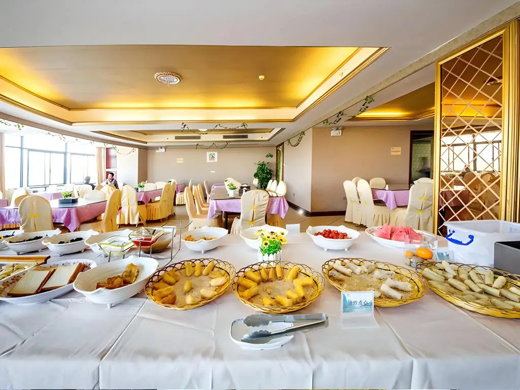 Гуйлинь: Vienna Hotel Guilin Qixing Road Branch