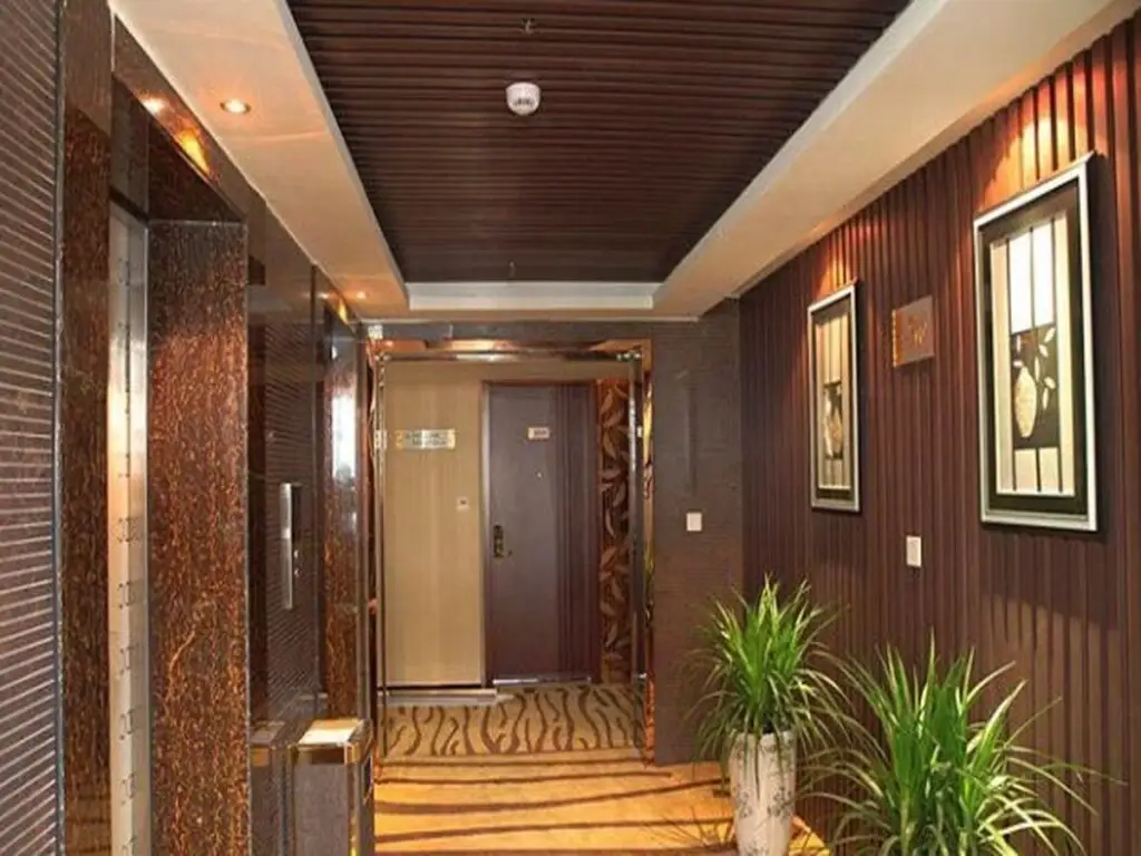 Иу: Ginza Business Hotel Yiwu