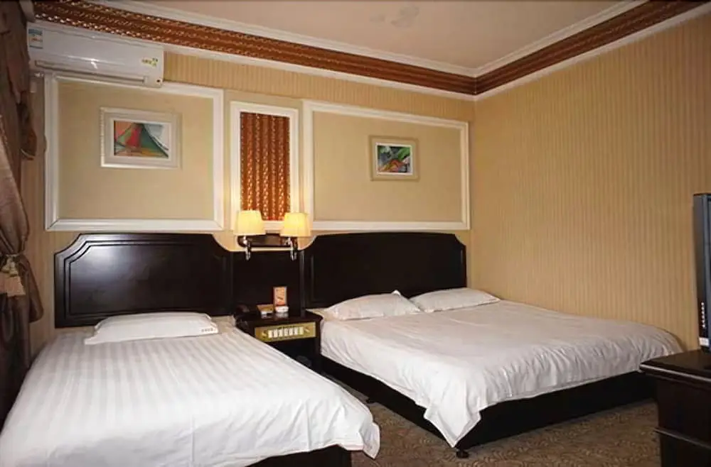 Гуйлинь: Education Hotel Guilin