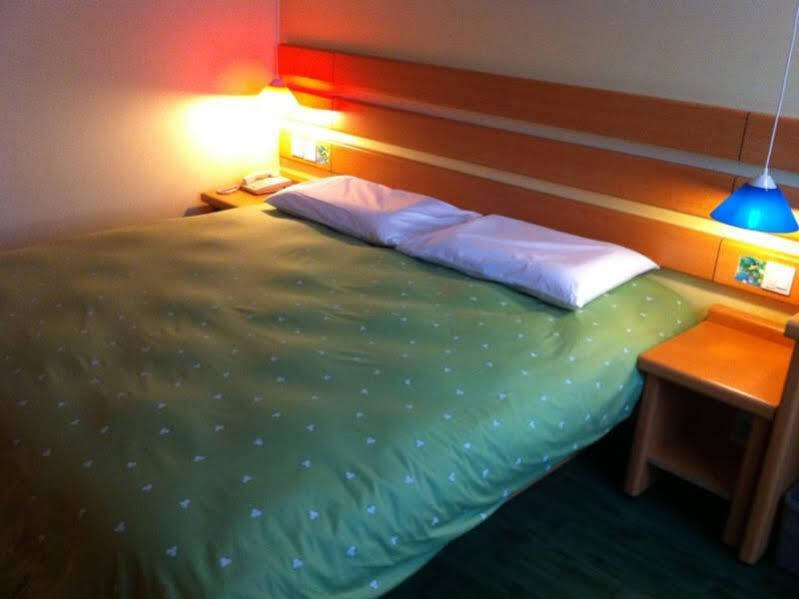 Гуанчжоу: Home Inn-Guangzhou Binjiangxilu Renminqiao
