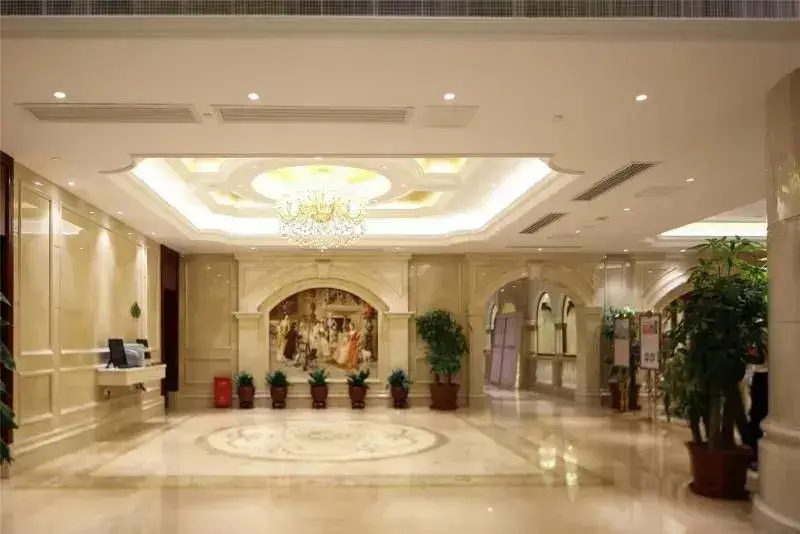 Шэньчжэнь: Shenzhen Vienna International Hotel(Xinzhou br)