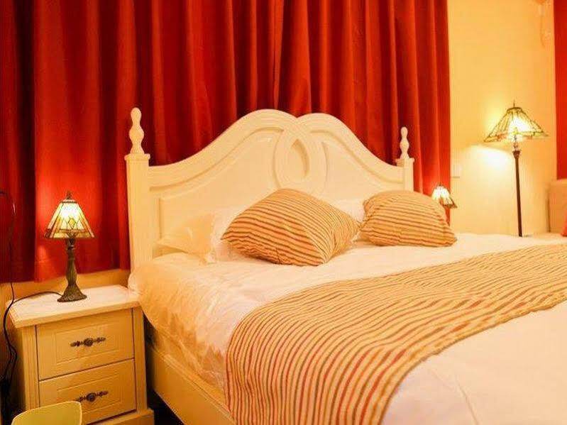 Сямынь: Xiamen Journey & Song Inn