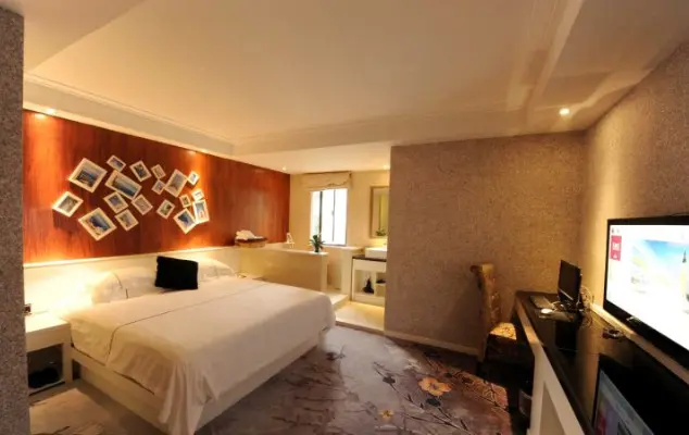 Цюйчжоу: Quzhou Long Fashion Hotel Darunfa Branch