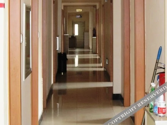 72 Apartment (Shenyang Yishijie Furniture Building A) — фото 1