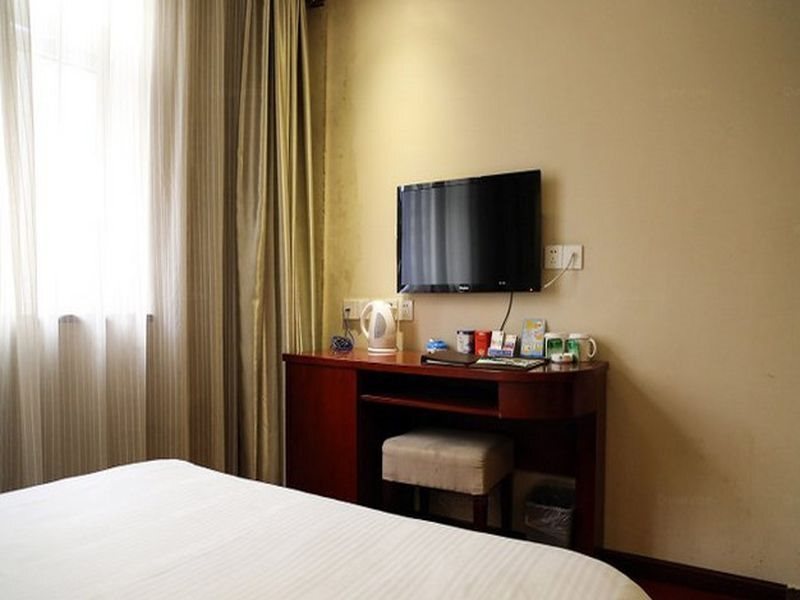 Ханчжоу: GreenTree Inn Hangzhou East Train Station