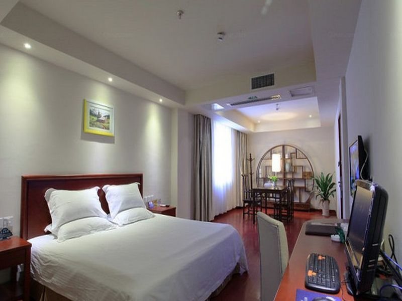 Ханчжоу: GreenTree Inn Hangzhou East Train Station