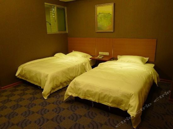 Чжанцзяцзе: Zhangjiajie Red Orange Fashion Hotel