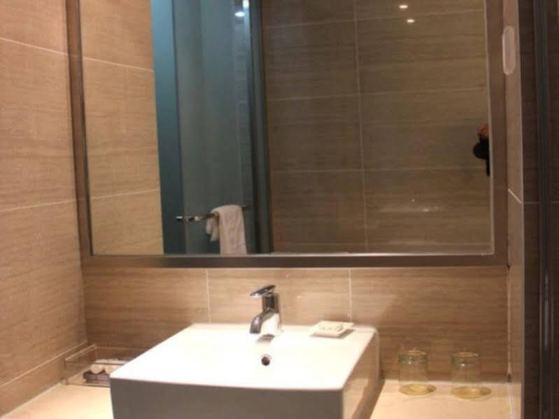Ухань: Jinjiang Metropolo Hotel - Wanda Hotel