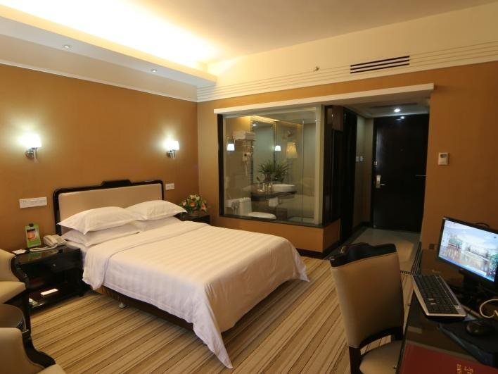 Шэньчжэнь: Shenzhen Luohu Lotus Hotel