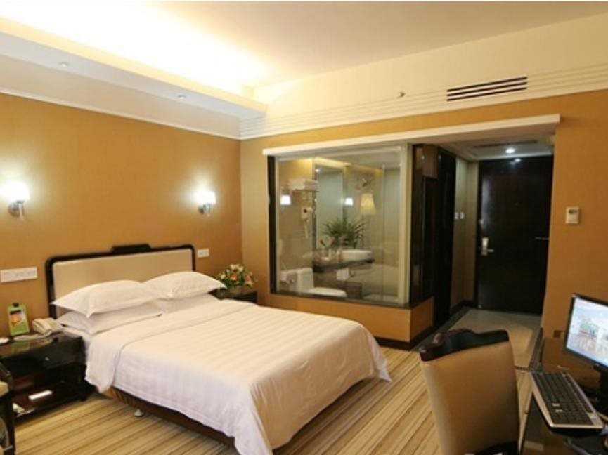 Шэньчжэнь: Shenzhen Luohu Lotus Hotel