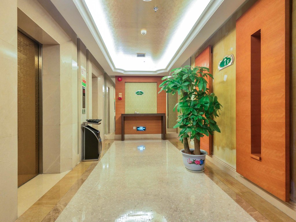 Шэньчжэнь: Vienna Hotel Huanan City Branch