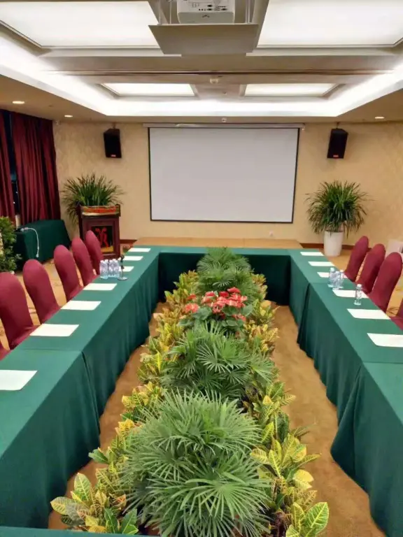 Шэньчжэнь: Vienna Hotel Huanan City Branch