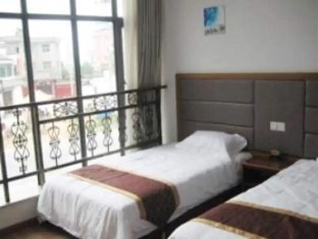 Paifang Xiaozhen Express Hotel — фото 1