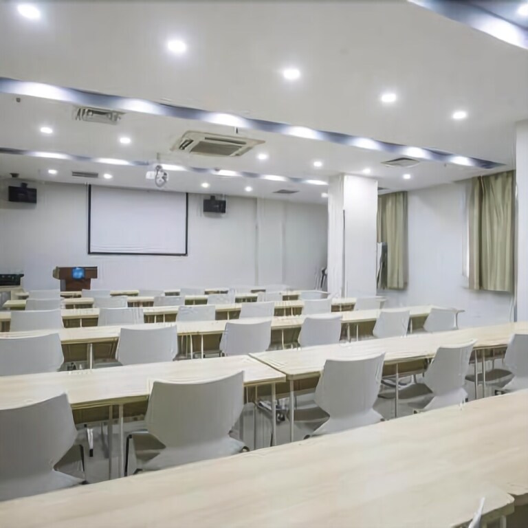 Чжэнчжоу: Hanting Hotel Zhengzhou Jinshui Road Branch