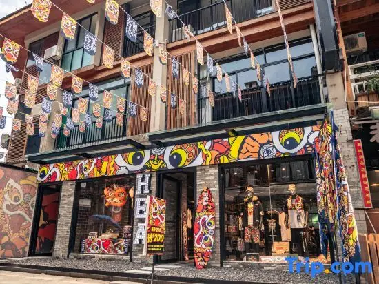 Yangshuo Dragon and Lion Inn (West Street) — фото 1
