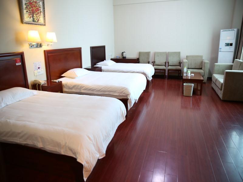 Жичжао: GreenTree Inn Rizhao Yantai Road