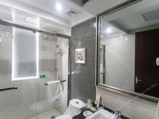 Шанхай: Kunshan Lotus Hotel