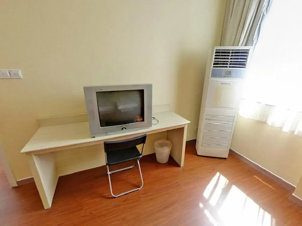Шанхай: Hanting Hotel Shanghai South Railway Station