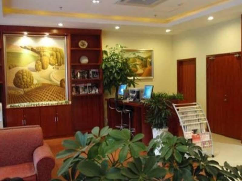 Ханчжоу: FX Hotel Wulin Square