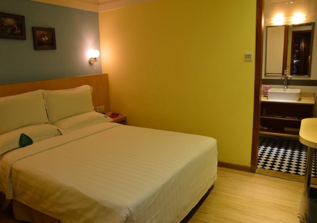 Чжухай: L Hotel - Lotus Road Branch