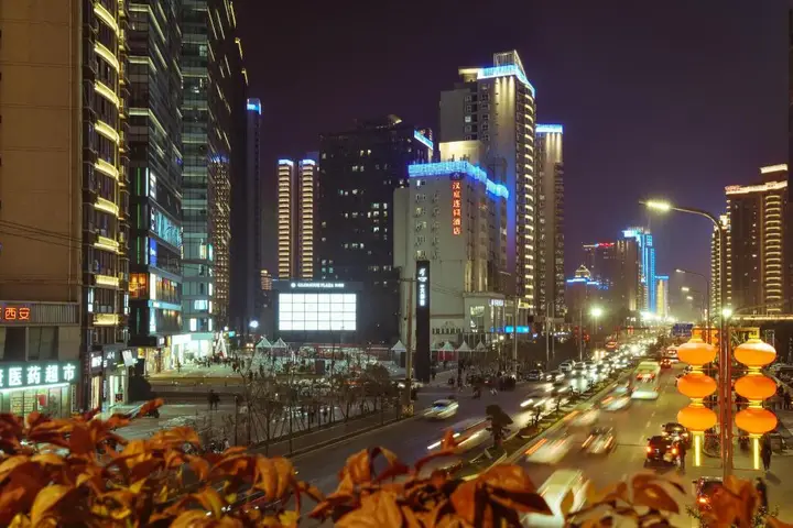 Сиань: Hanting Hotel Xi'an High-tech Development Zone Daduhui