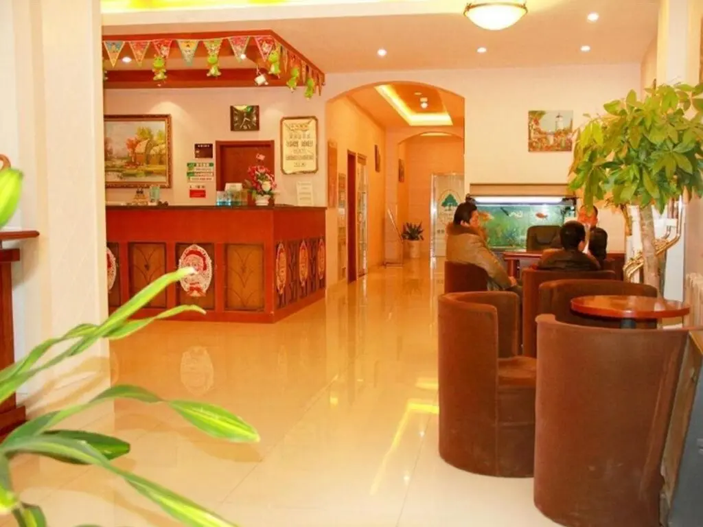 Лиаоченг: GreenTree Inn Express Shandong Dezhou Lingcheng District Fuxing Street Bus Station.