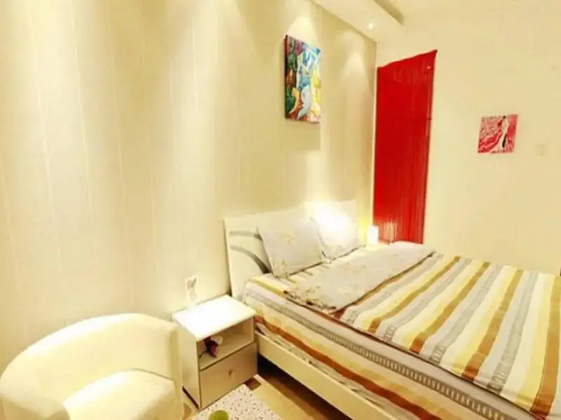 Чэнду: Chengdu Jiayue Hotel Apartment