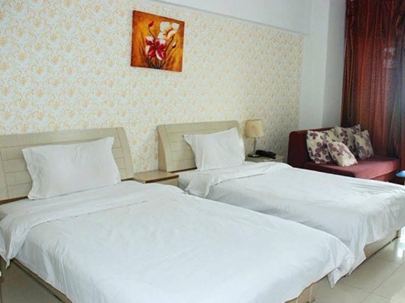 Сиань: Rest Inn (Qujiang Convention and Exhibition Center TV Tower)