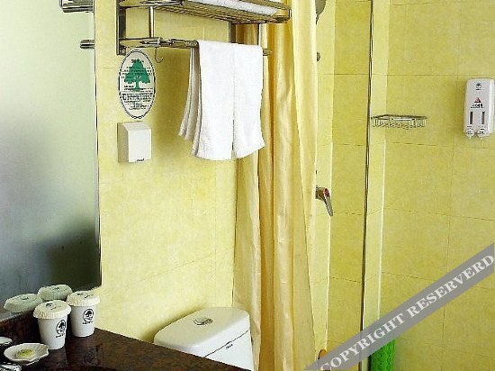 Цзиндэчжэнь: GreenTree Inn Jingdezhen Shuguang Road Antique Market Hotel