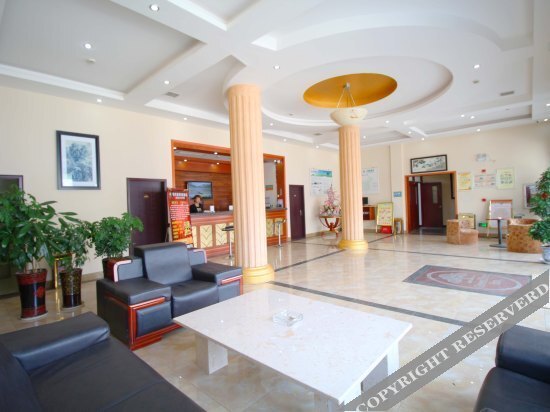 Цзиндэчжэнь: GreenTree Inn Jingdezhen Shuguang Road Antique Market Hotel