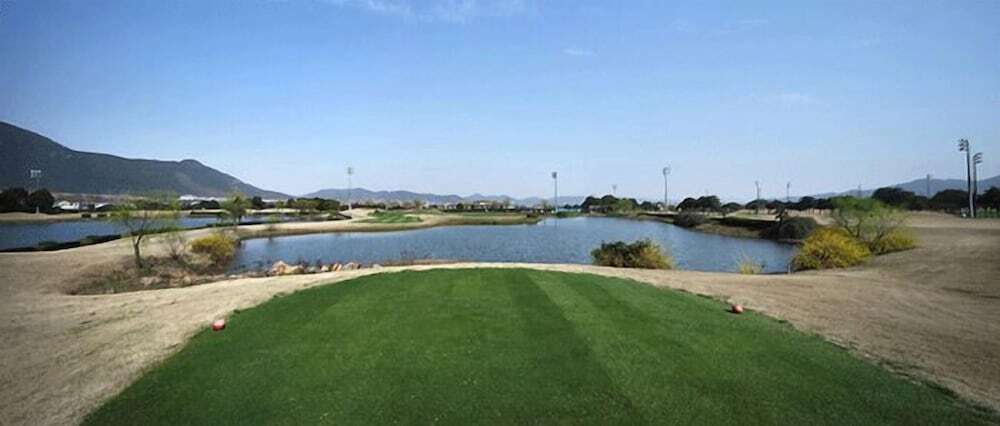 Ningbo Delson Green World Golf Resort — фото 1
