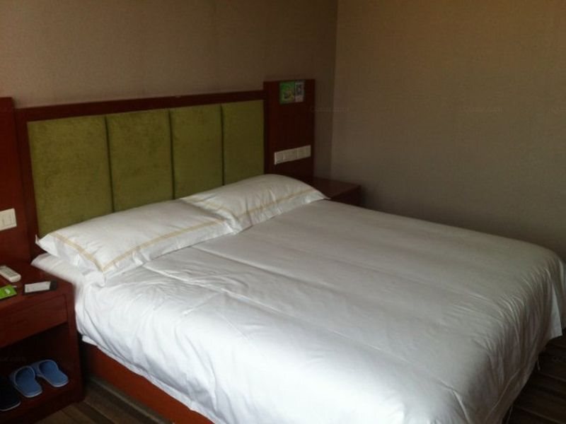 Ханчжоу: 5Yue Inn Linan Branch