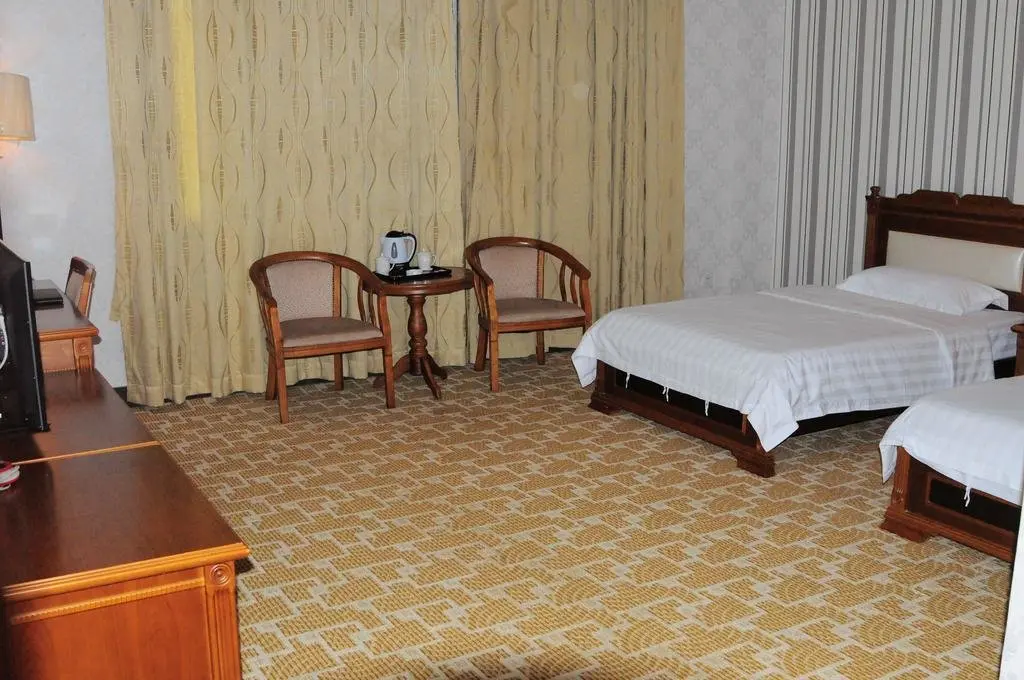 Гуанчжоу: Super 8 by Wyndham Guangzhou BY Airport Renhe Subway Station