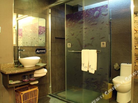 Цюаньчжоу: Quanzhou Wins Hotel Shishi Baqi Branch