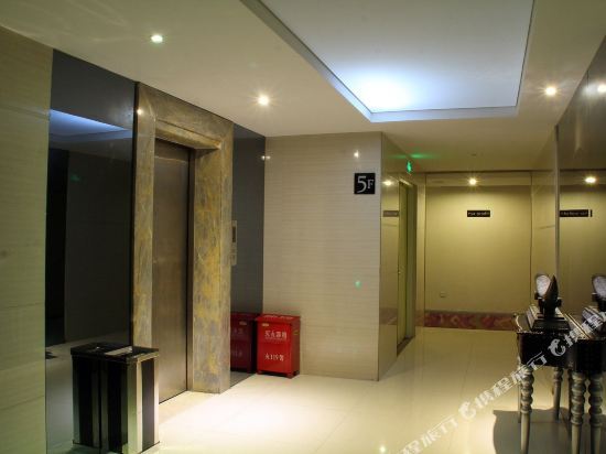 Цюаньчжоу: Quanzhou Wins Hotel Shishi Baqi Branch