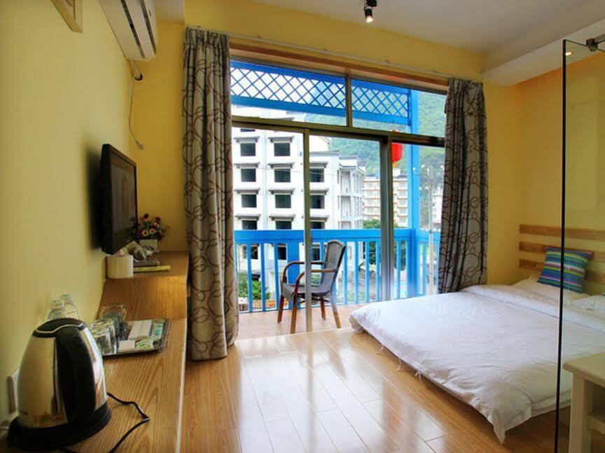 Яншо: Yangshuo Moonriver Hotel