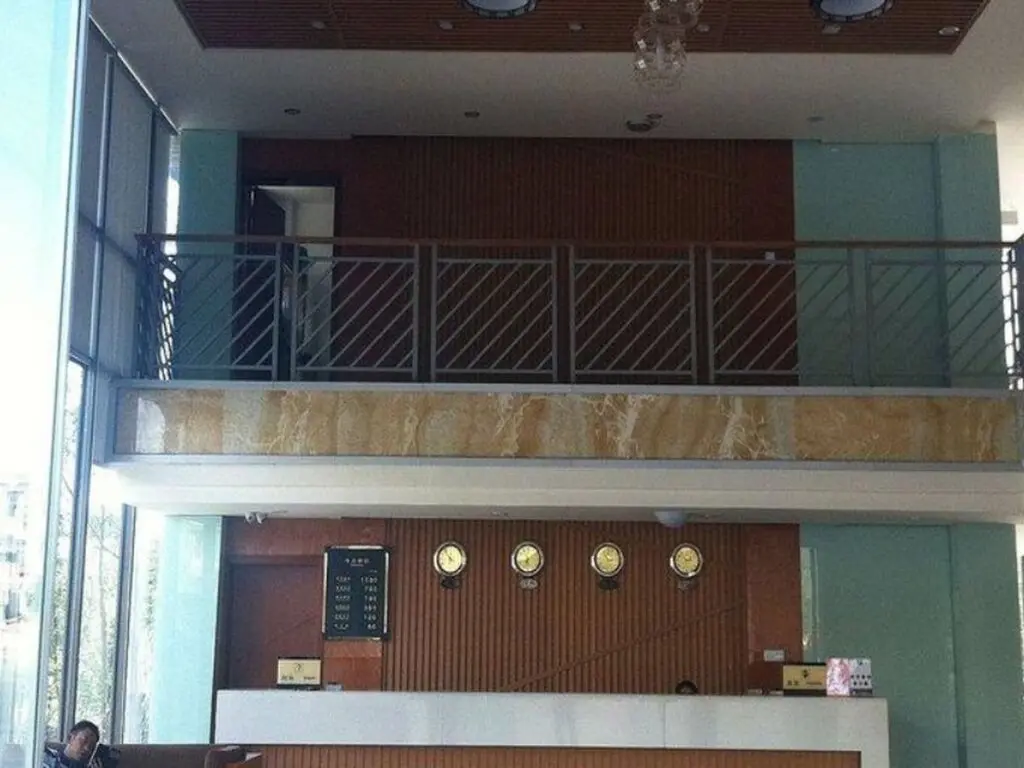 Кандин: Express 318 Motel Xinduqiao Branch