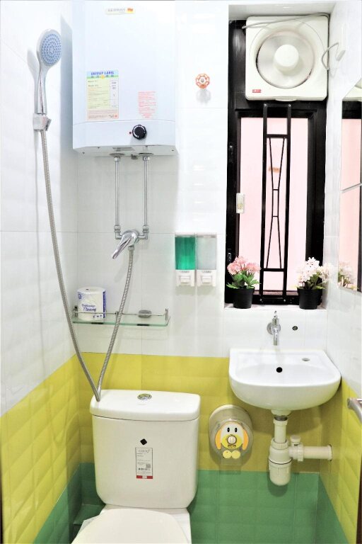 Гонконг: Super Guest House