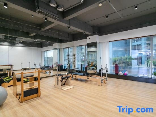 Гуанчжоу: Dongfu Hotel (Guangzhou Huadu Plaza Cultural Tourism City)