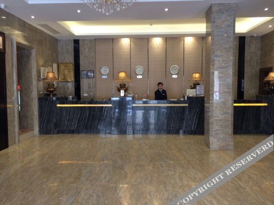 Цюаньчжоу: Shishi Sunshine Paris Hotel