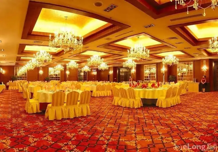 Хух-Хото: Hohhot Pinnacle Hotel