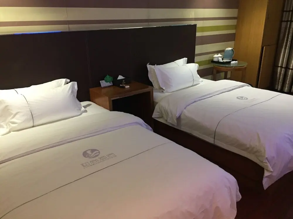 Гуанчжоу: Insail Hotels Guangzhou Huangpu Dashadi Metro Station