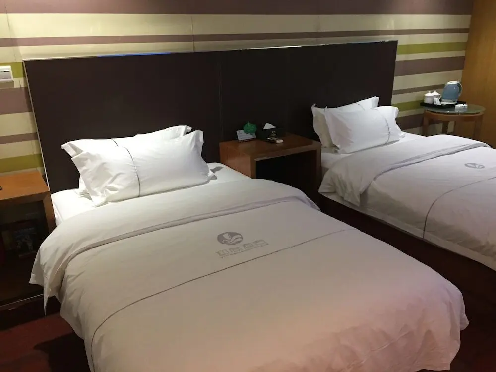 Гуанчжоу: Insail Hotels Guangzhou Huangpu Dashadi Metro Station