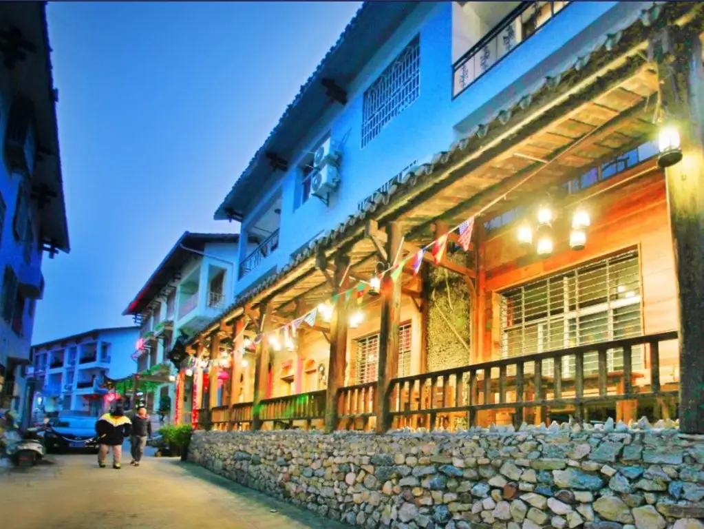 Чжанцзяцзе: Wulingyuan Tu Youth Hostel