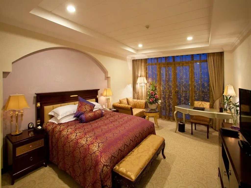 Циндао: Qingdao Xianggen Hot Spring Resort