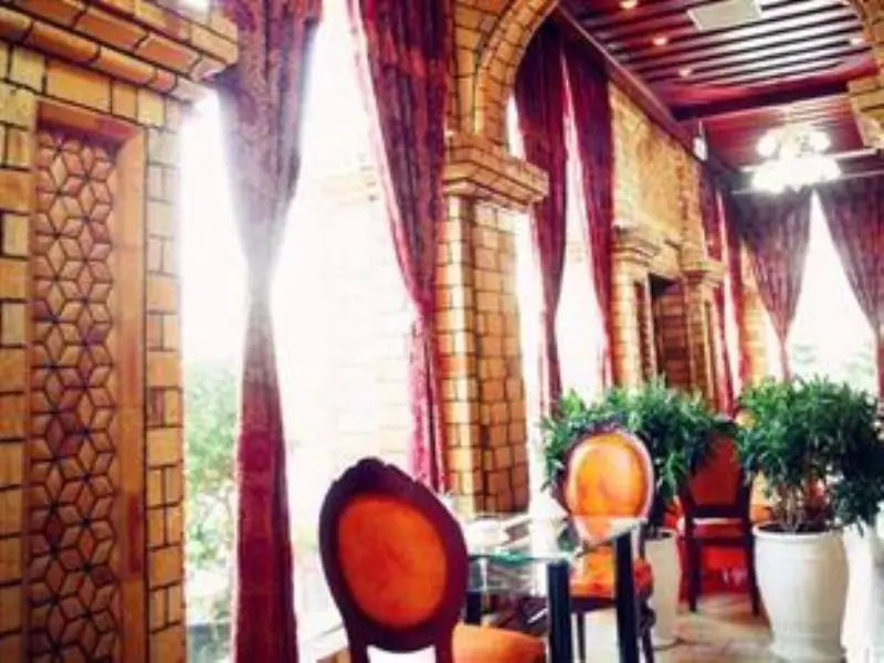 Санья: Oyo Muqam Hotel