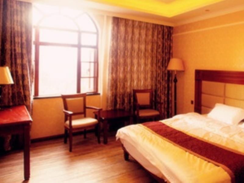Санья: Oyo Muqam Hotel