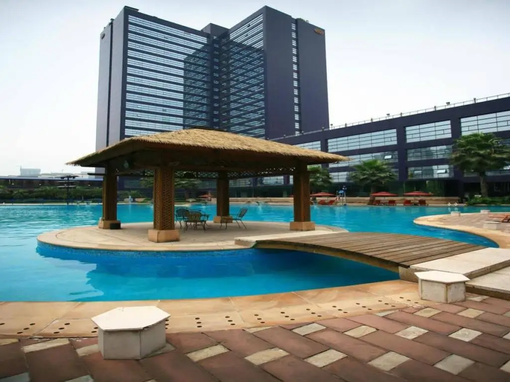 Чунцин: Chongqing Tianlai Apartment