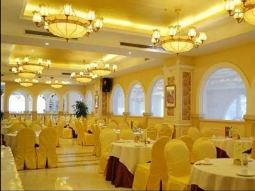 Шэньчжэнь: Vienna Hotel Shenzhen Longhua (Wanzhong City Branch)