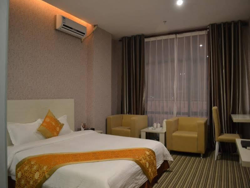 Шэньчжэнь: Sheng Lin Na Hotel Qingquan Branch